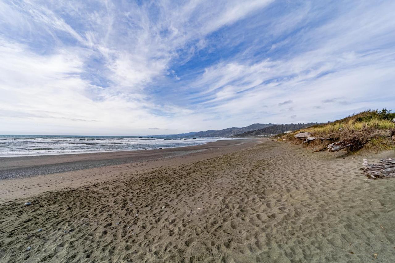 Sea Dreamer Cottage Smith River Εξωτερικό φωτογραφία